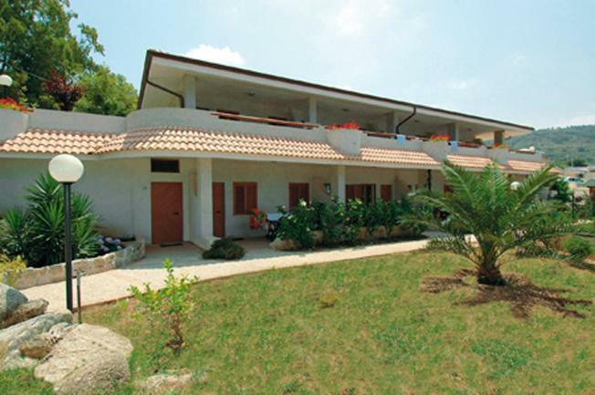 Residenza Marinella Zambrone Exterior foto